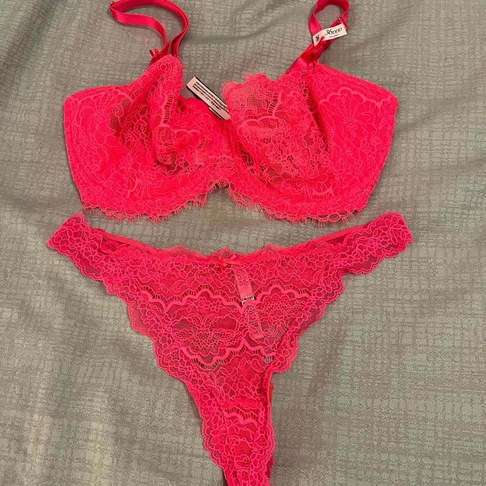 Victoria’s Secret Lace Lingerie Set in Vibrant Pink